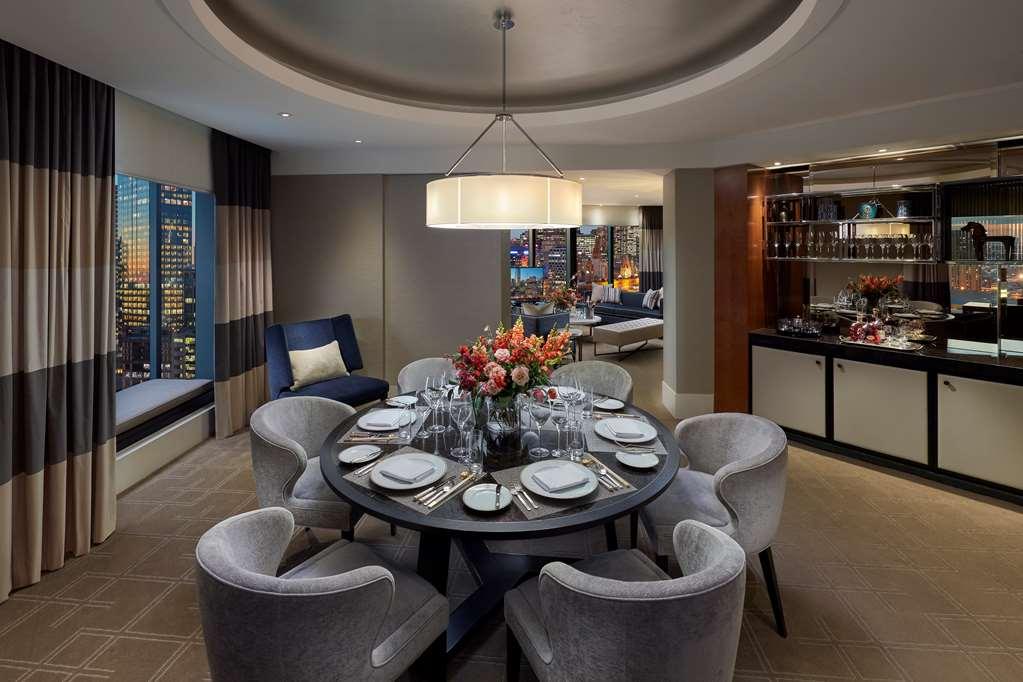 Crown Towers Melbourne Hotel Restaurant photo