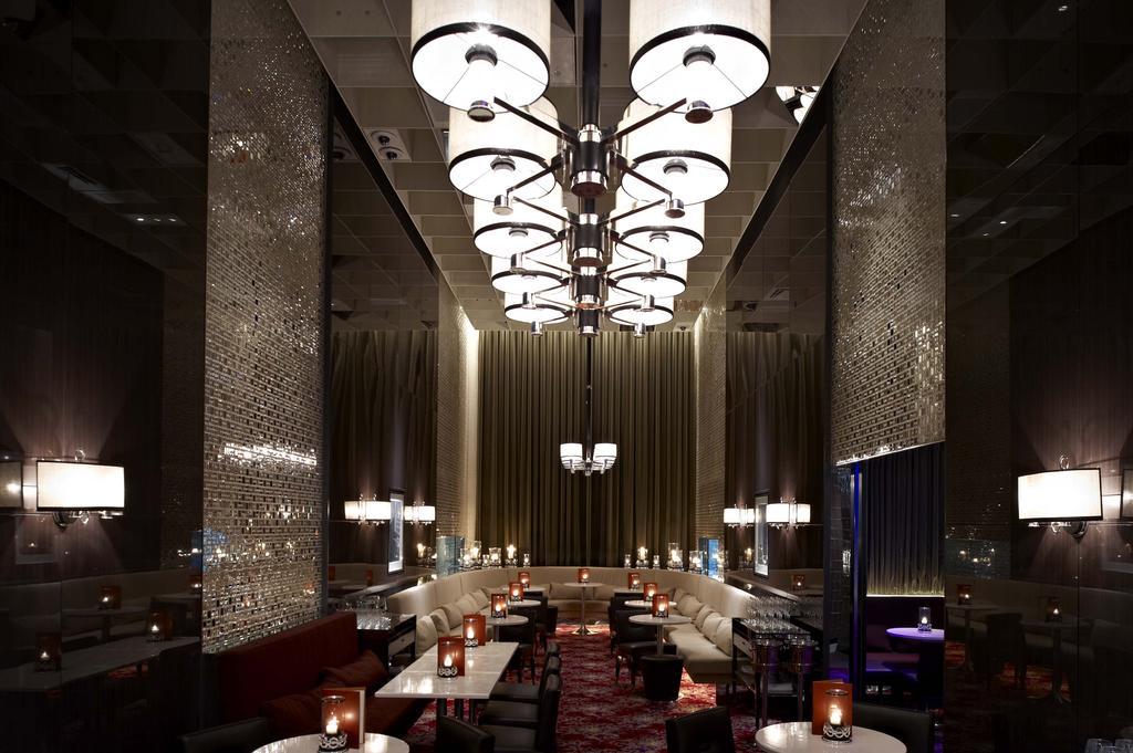 Crown Towers Melbourne Hotel Exterior photo The interior of the restaurant
